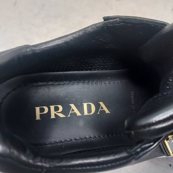 Prada Black Triangle  Logo Runner WOMENS Sneaker - Picture 5 of 12